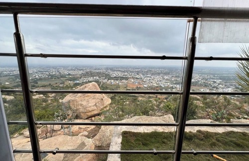 Kolar House | A2- Hill View Stay Kolar