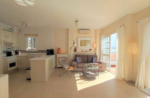 Urbanizacion Ladera del Mar House | A2203 Amazing 2 bedroom 2 bathroom in Ladera de Mar, Nerja
