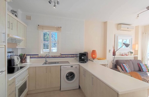 Urbanizacion Ladera del Mar House | A2203 Amazing 2 bedroom 2 bathroom in Ladera de Mar, Nerja