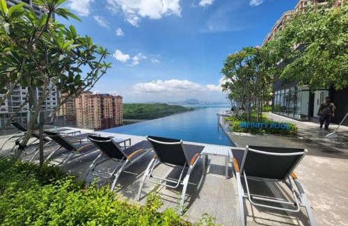 George Town Apartment | a29 seaview luxury 3BR-10PAX URBAN NETFLIX
