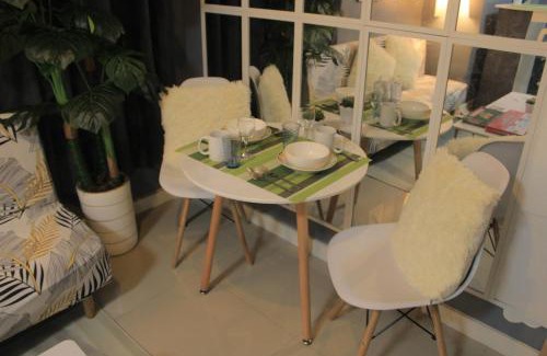 Bonifacio Global City Apartment | A2J BGC Luxury 2BR Loft Near Burgos Circle, Malls
