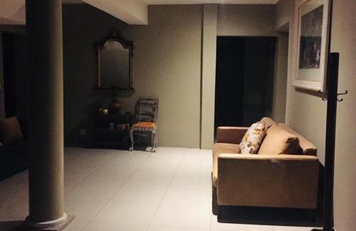Downtown Johannesburg Bed & Breakfast | A2Zet B&B