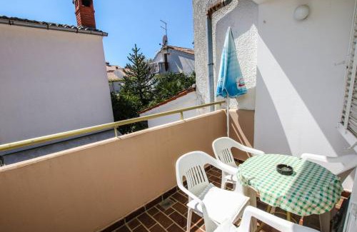Brulo Apartment | A4 Goga 1 two bedroom apartment near the beach and the sea