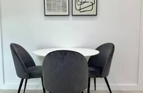 George Town Apartment | A6 - Isle Explorer @ Breezy Port