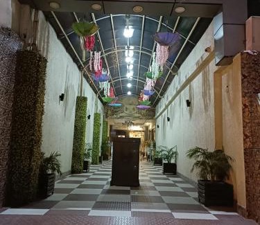 Patna Hotel | Aalcajars Inn