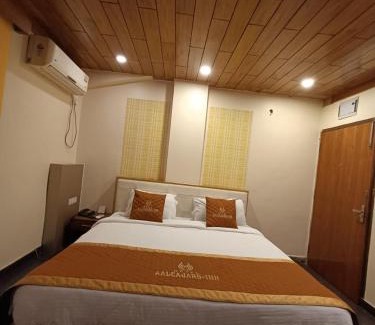 Patna Hotel | Aalcajars Inn