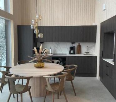 Syote House | Aamunkoi Skyview Villas A