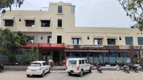 Karnal Hotel | Aanandam Hotel