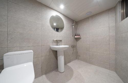 Guri Hotel | Aank Hotel Guri