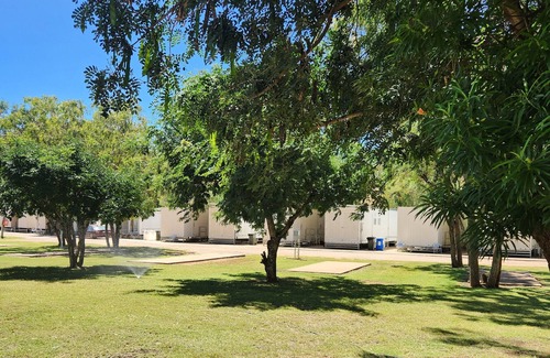 Lanskey RV Rental | Aaok Moondarra Accommodation Village
