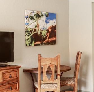Moab Hotel | Aarchway Inn