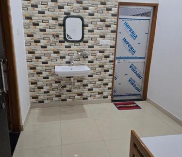 Sarnath House | Aarna Guesthouse