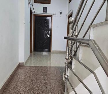 Sarnath House | Aarna Guesthouse