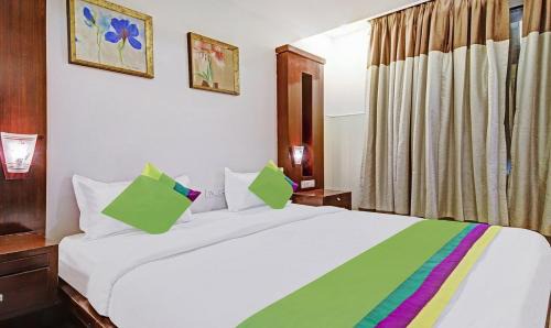 Kailash Colony Hotel | Aaron residency