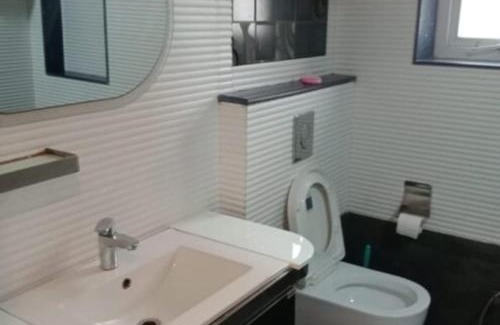 Kailash Colony Apartment | Aaron Service Apartment