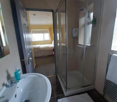 Drogheda Bed & Breakfast | Aaron Vale B&B