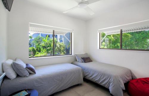 Noosaville Apartment | Aarons Luxury Retreat