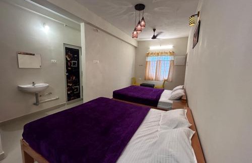 Srirangam Hotel | Aarudra's Residency Srirangam