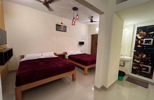 Srirangam Hotel | Aarudra's Residency Srirangam