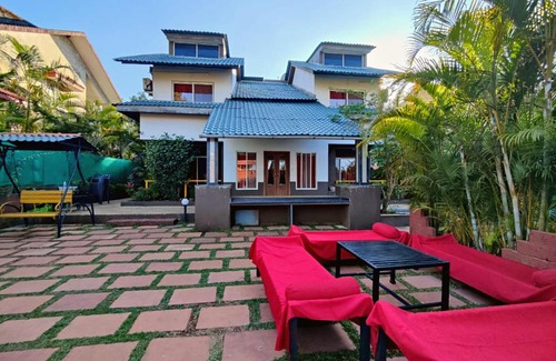 Wai Villa | Aashiyaanaa villa "MAJESTIC"