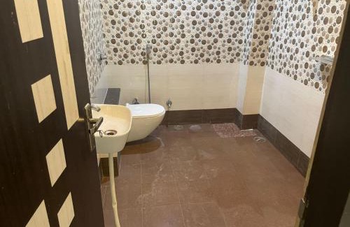 Mahmoorganj House | Aashiyana residencies