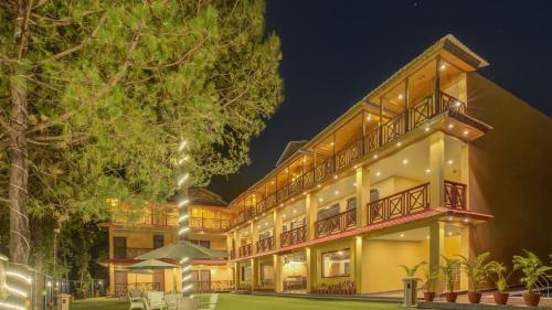 Lansdowne Resort | Aavaas Hill Resort