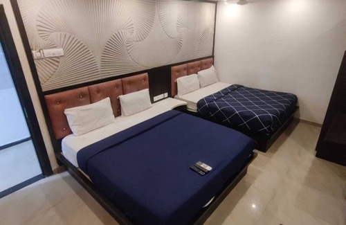 Triplicane Hotel | Aayush Residency