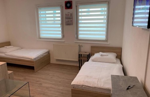 Stuttgart Hostel | AB Apartments Messezimmer Möhringen - Hostel