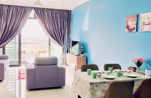 Masai Apartment | AB HOME "Sunset Suite" GREEN HAVEN #360"PooL View JB