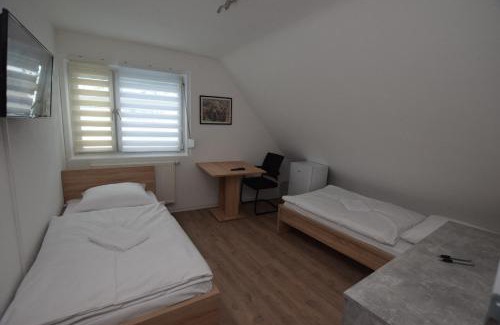 Stuttgart House | AB Möhringen Messe Zimmer