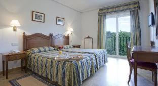 Toledo Hotel | Abacería
