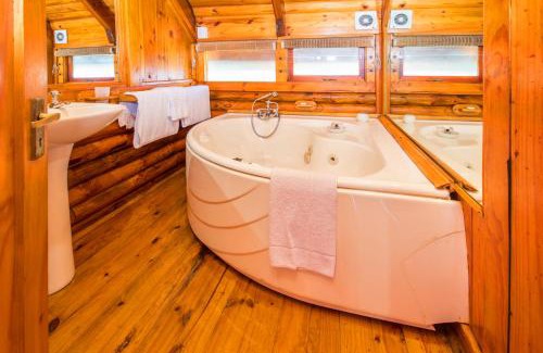 Old Place House | Abalone Lodges