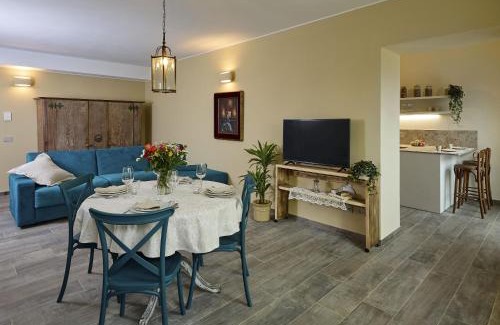 Soiano del Lago Apartment | Abaye 4 Merlot - Charm Adults Only