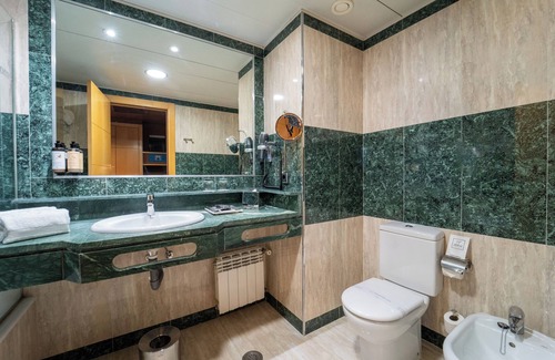 El Pison Hotel | Abba Playa Gijon Hotel
