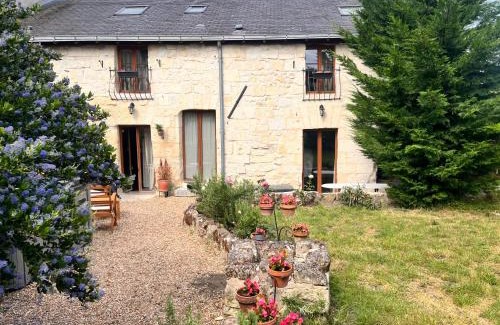 Fontevraud-l'Abbaye House | Abbaye Cottage - Maison entière - jardin - jacuzzi
