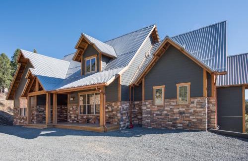Ruidoso House | Abbey Lodge