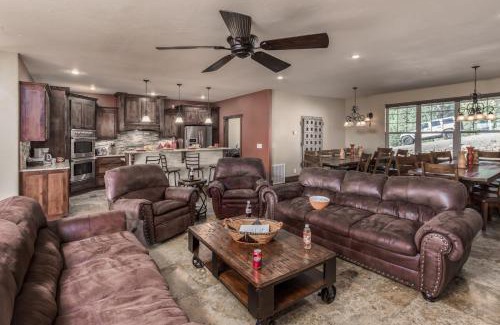 Ruidoso House | Abbey Lodge