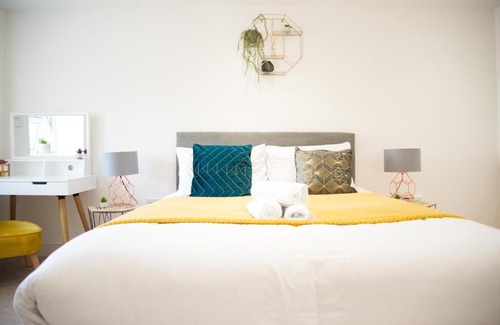 West Cliff Apartment | Abbey Sights
