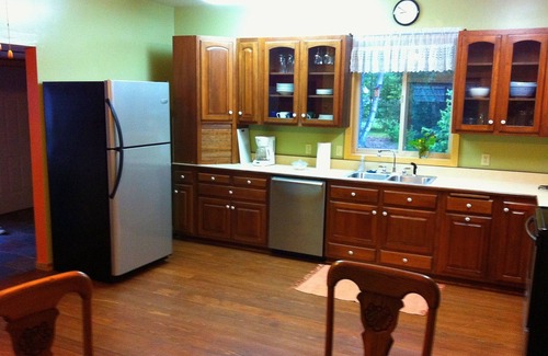 Martin City Cottage | Abbot Creek Cottage, Only 10 Minutes from Glacier National Park!