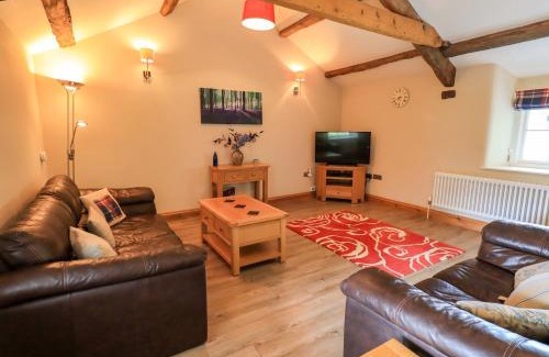 Penny Bridge House | Abbots Reading Mews 1