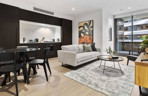 Abbotsford Apartment | Abbotsford Oasis With Free WiFi