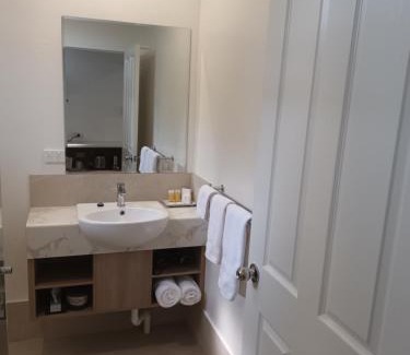 Armidale Hotel | Abbotsleigh Motor Inn