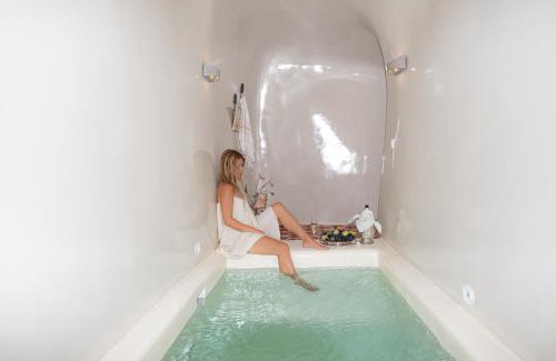 Messaria Hotel | Abelis Canava Luxury Suites