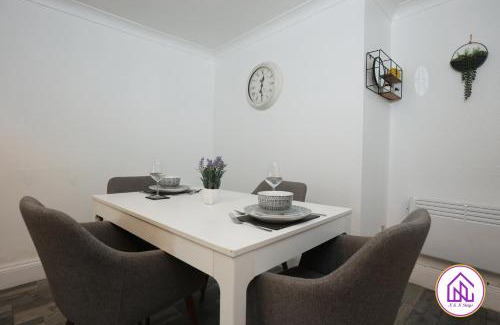 Cotham Apartment | Aberdeen Apartments, Redland, Great Location