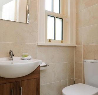 Hollywood Bed & Breakfast | Abhainn Ri Farmhouse