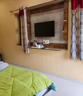 Kamalapur House | Abhi Homestay Hampi