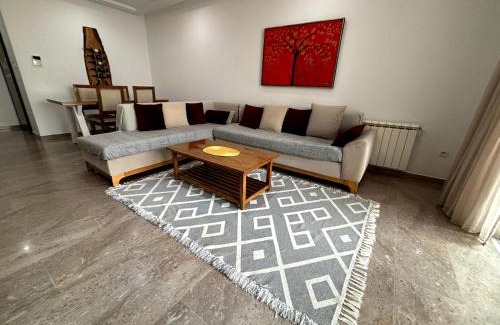 El Bassatine Apartment | Abilia Suite - À Proximité de l'Aéroport - Confort et Élégance
