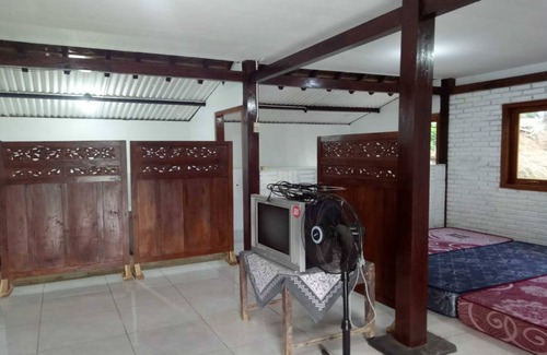 Srimulyo House | Abimayu Piyungan Homestay Syariah