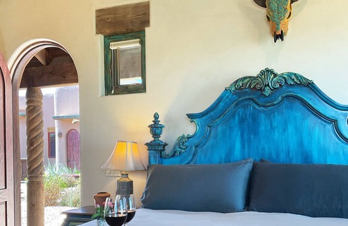 Youngsville Bed & Breakfast | Abiquiu Lake Inn & Breakfast: Soul-stirring experiences meet unrivaled views.