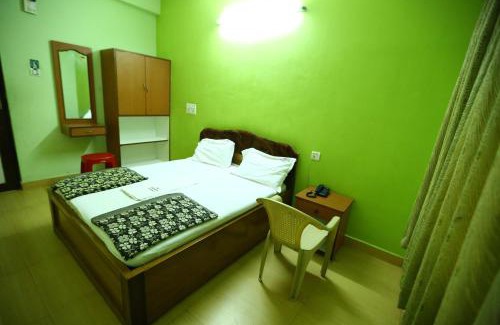 Thirukadaiyur Hotel | Abirami Residency